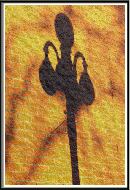 Street Lamp by Ray Holmberg